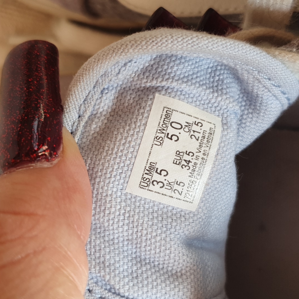 vans - Picture 4 of 4